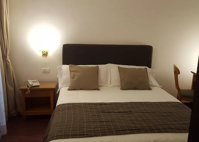 Del Real Orto Botanico Nápoles