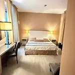 Hotell Del Real Orto Botanico
