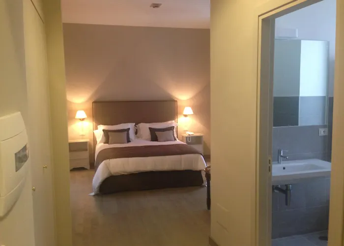 Del Real Orto Botanico Hotell 4*