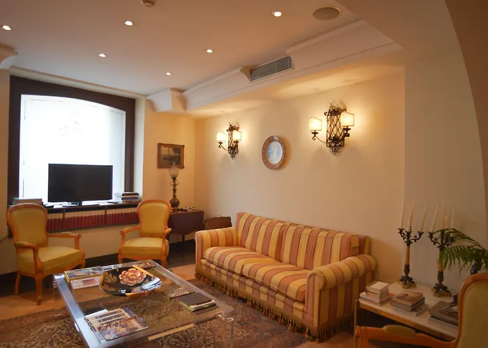 Del Real Orto Botanico 4* Νάπολη