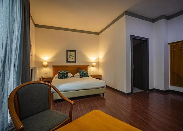 Del Real Orto Botanico 4* Neapel