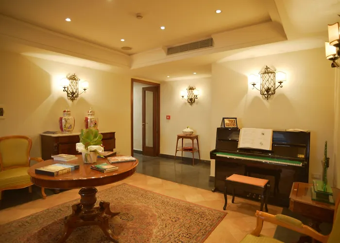 Del Real Orto Botanico Hotel 4*